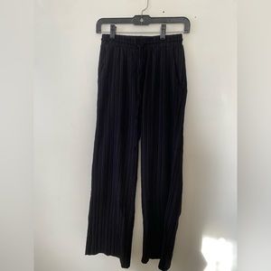 TRENDY Ribbed Black Wide Legged Flowy Pants